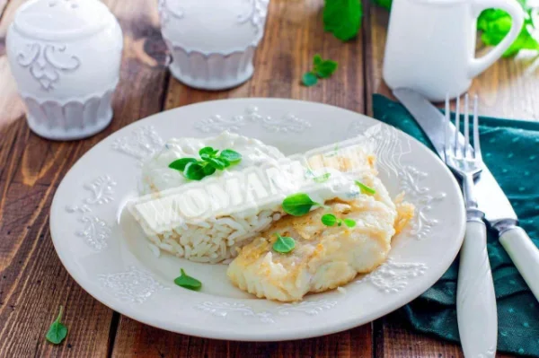 Тріска з рисом