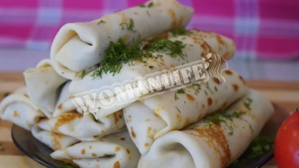 Млинці, фаршировані беконом і грибами