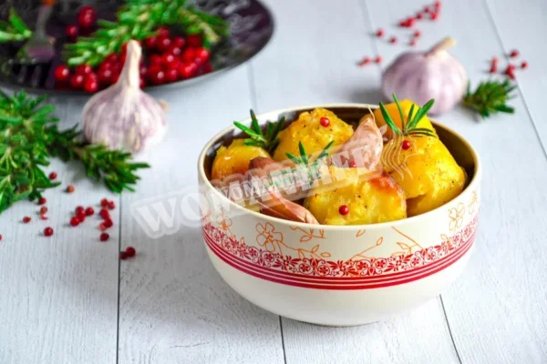 Запечена картопля в духовці