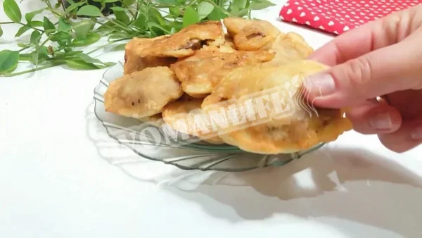 Куряча печінка в клярі з соєвим соусом