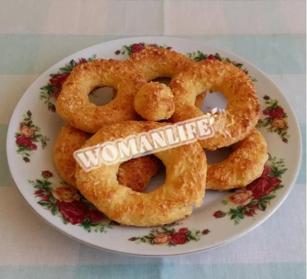 Сир і кокосові кільця