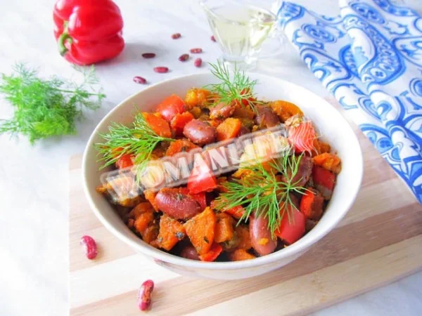Тушкована червона квасоля з овочами