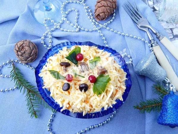 Салат сирний картопля яйця з грибами