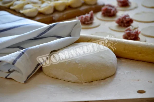 Тісто для вареників з яйцем