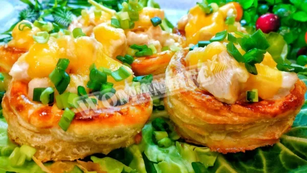 Ліниві листкові кошики з курячим філе