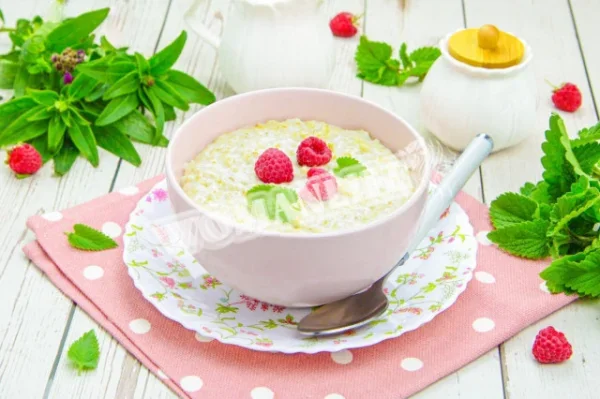 Вівсяна каша на молоці