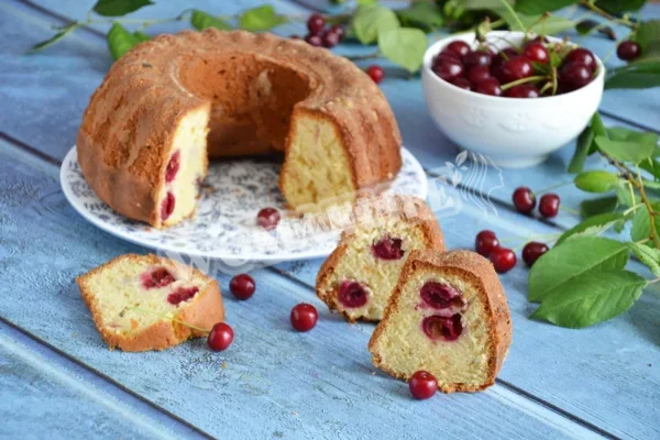 Вишневий кекс