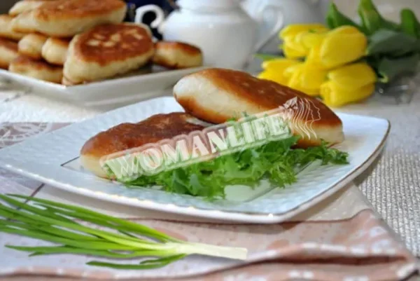 Пиріжки з печінкою, смажені на сковороді