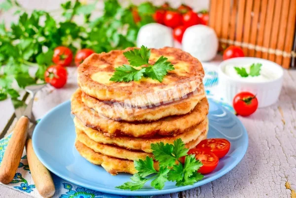 Пиріжки з картопляного пюре на сковороді