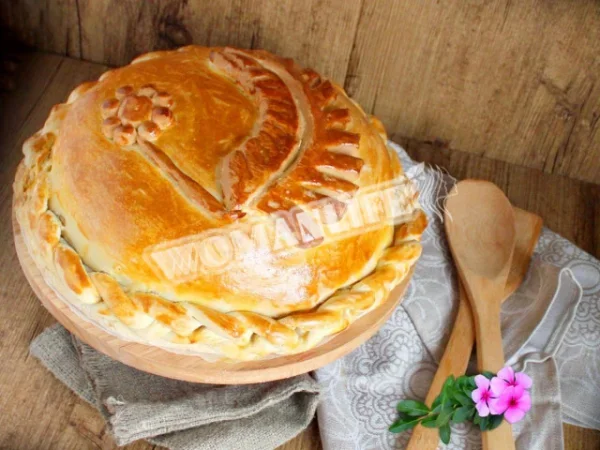 Курник зі сметаною і маргарином в духовці