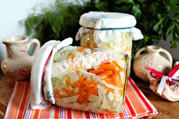 Рання капуста на зиму в банках
