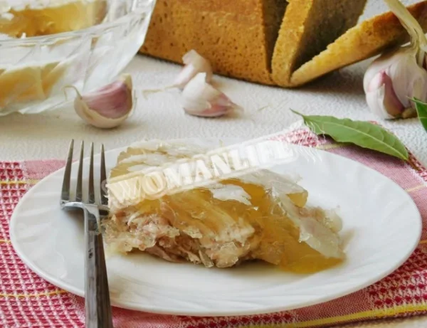Холодець зі свинини та яловичини в мультиварці