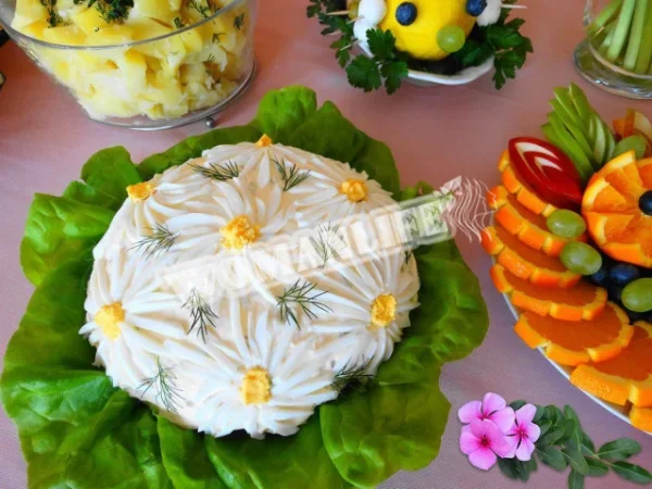 Салат з ромашки з печінкою