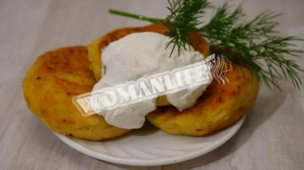 Картопляні котлети з овочами і лимонним соком