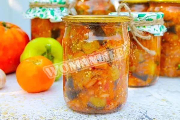 Баклажани з квасолею на зиму