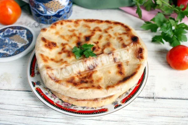 Оладка з сиром на сковороді