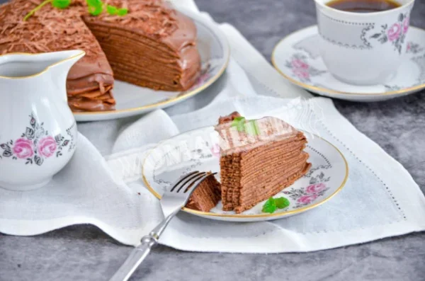 Млинцевий шоколадний торт