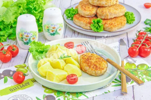 Соковиті смажені котлети зі свинячого фаршу