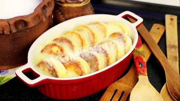 Ванільні сирники з ніжним соусом