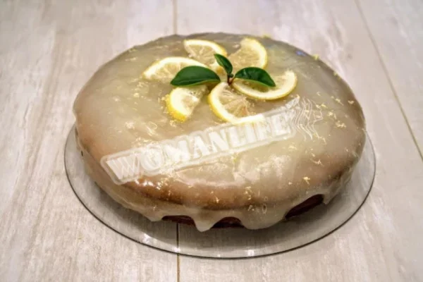 Елітний банановий пиріг з лимонною начинкою