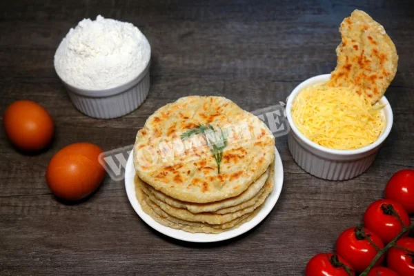 Сирники з молоком на сковороді