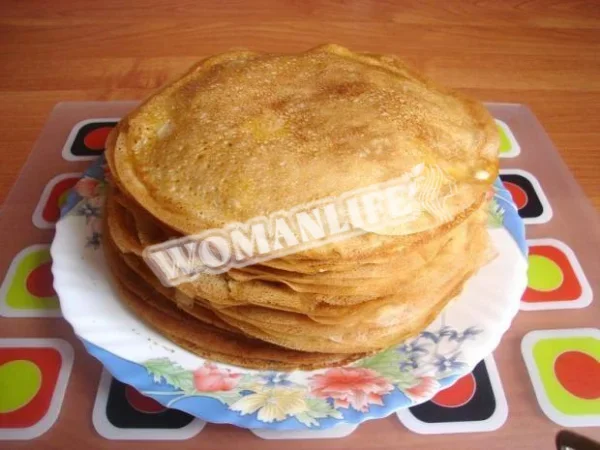 Вершкові млинці на молоці