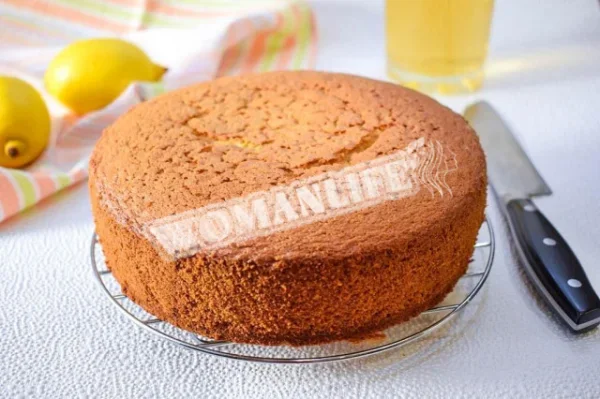 Лимонний бісквіт