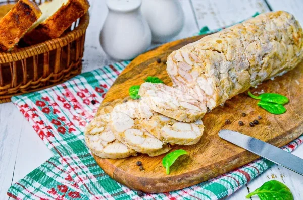 Курячий рулет в мультиварці