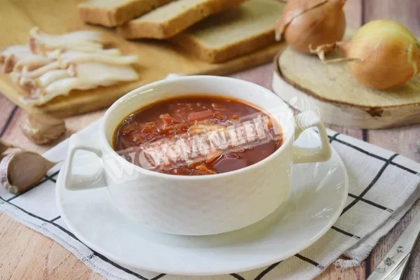 Кубанський борщ на м'ясному бульйоні