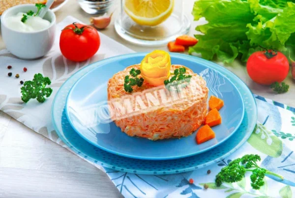 Класичний салат Рижик з морквою та сиром