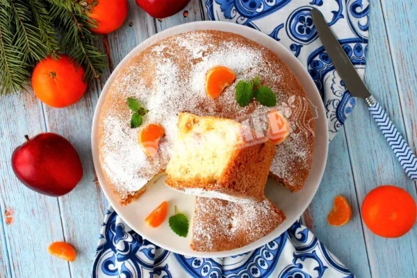 Шарлотка з мандаринами і яблуками в духовці