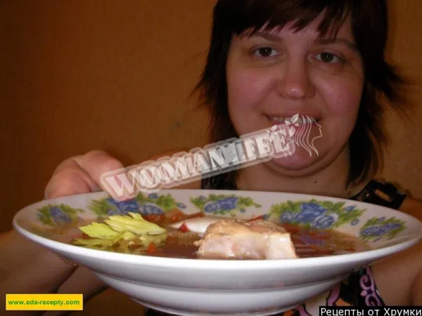 Борщ з буряком, болгарським перцем, капустою та селерою