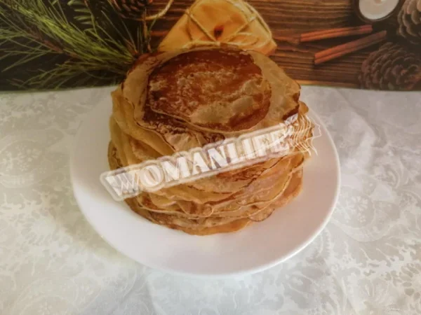 Млинці пісні з яблучним пюре