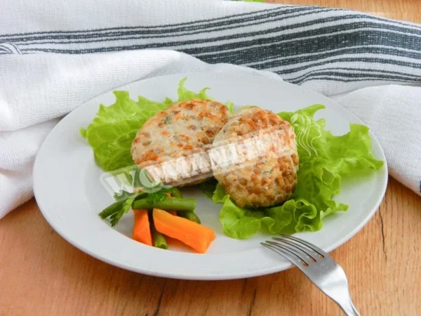 Курячі котлети з гречкою