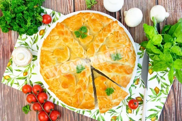 Пиріг з капустою і грибами в духовці