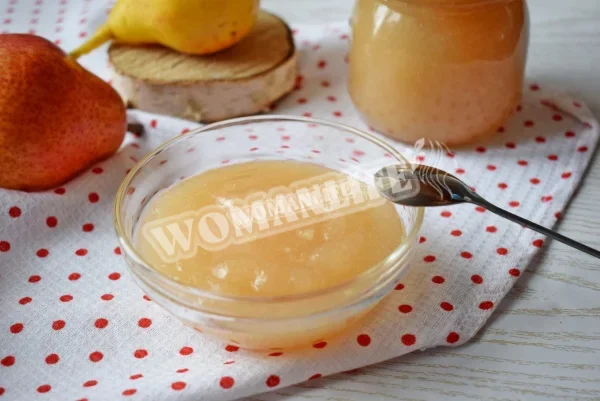 Варення з груш з корицею