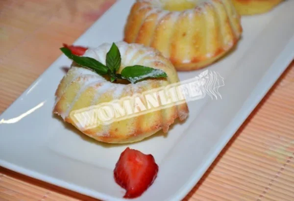 Апельсинові кекси з маслом