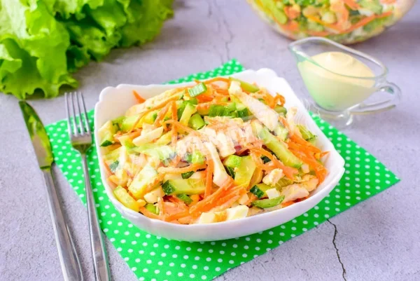 Салат з моркви по-корейськи курка огірки майонез