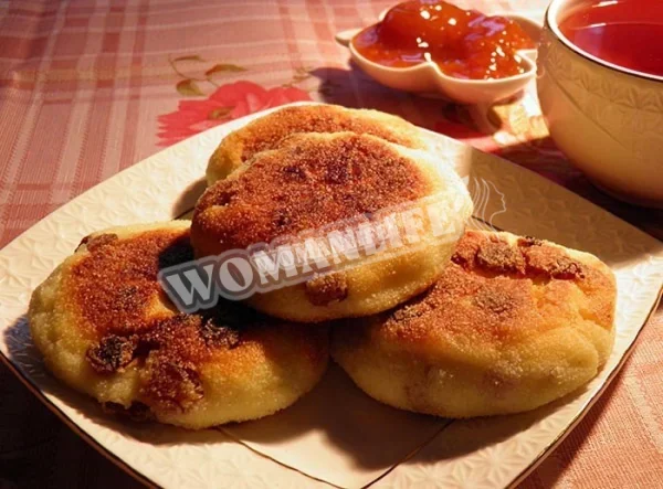 Сирники з манкою і сиром в мультиварці