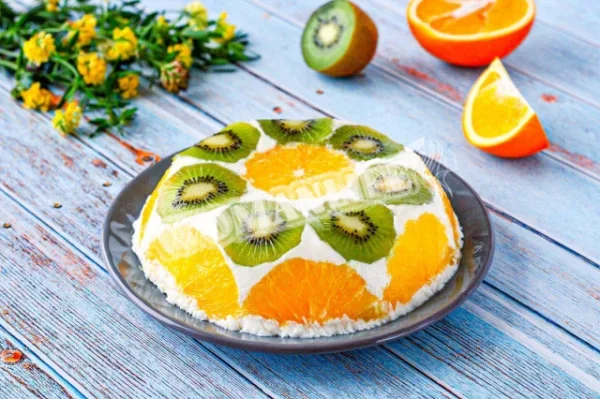 Торт без випічки з желатином і фруктами