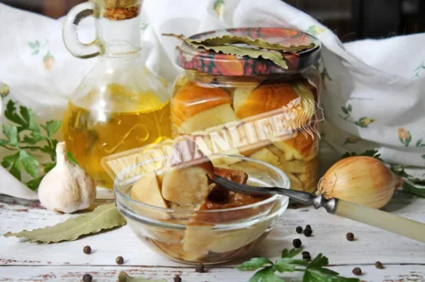 Мариновані білі гриби на зиму без оцту