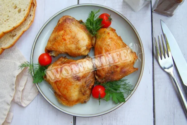 Курячі стегенця в рукаві