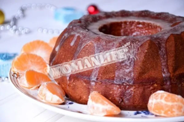 Мандариновий торт з кремом і маслом