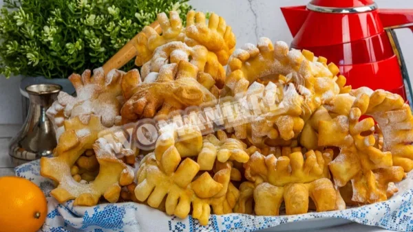 Смажене у фритюрі печиво здобного тіста
