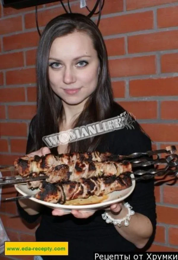Шашлик зі свинини на кефірі з коріандром