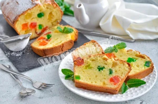Кекс з цукатами в духовці