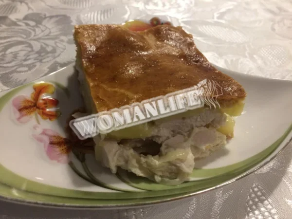 Курячий пиріг з картоплею і майонезом