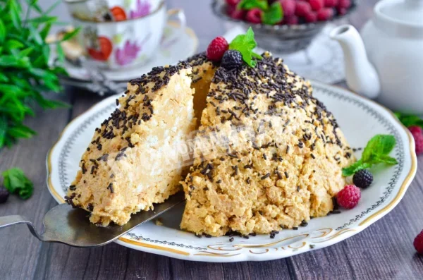 Торт Мурашник класичний радянських часів