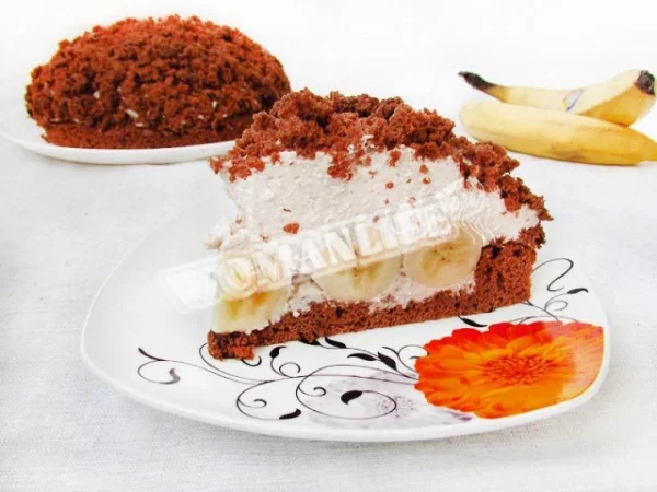 Торт Кротова нора з бананами