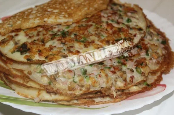Млинці з маринованими грибами